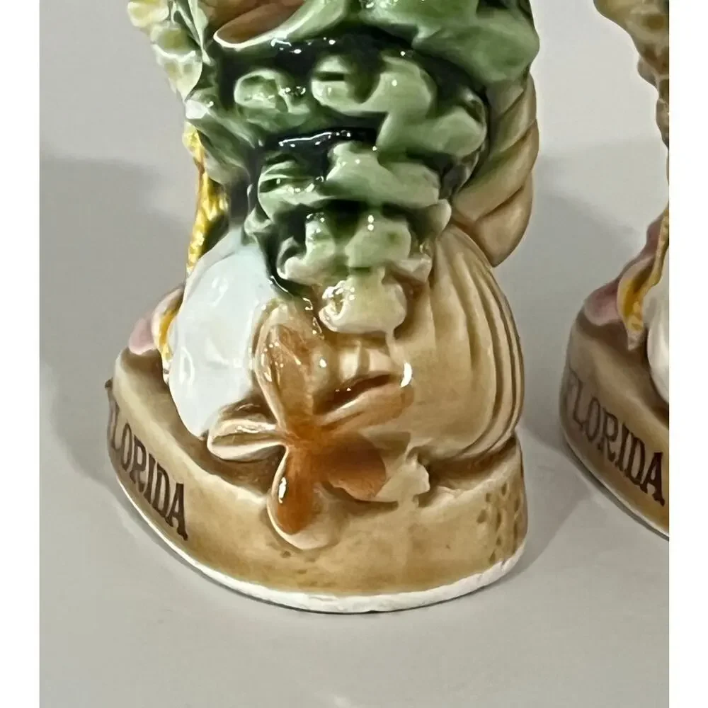 Vintage Florida Seashell Salt Pepper Shakers Made in Japan Coastal‎ Beach Decor